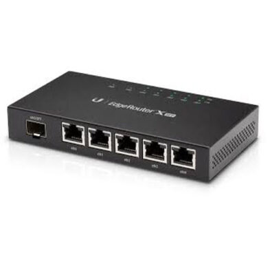 Thiết bị định tuyến EdgeRouter X SFP